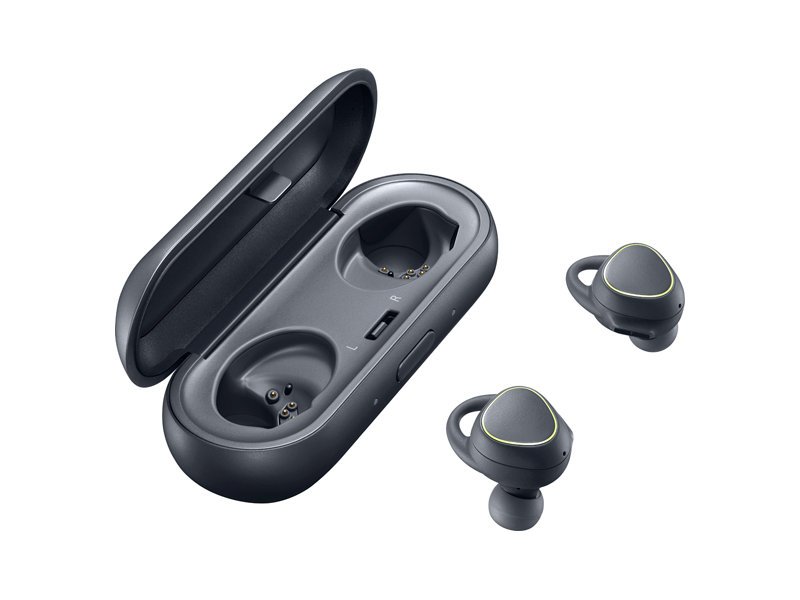 Samsung Gear IconX Review; very light yet short-lived | Wajeez